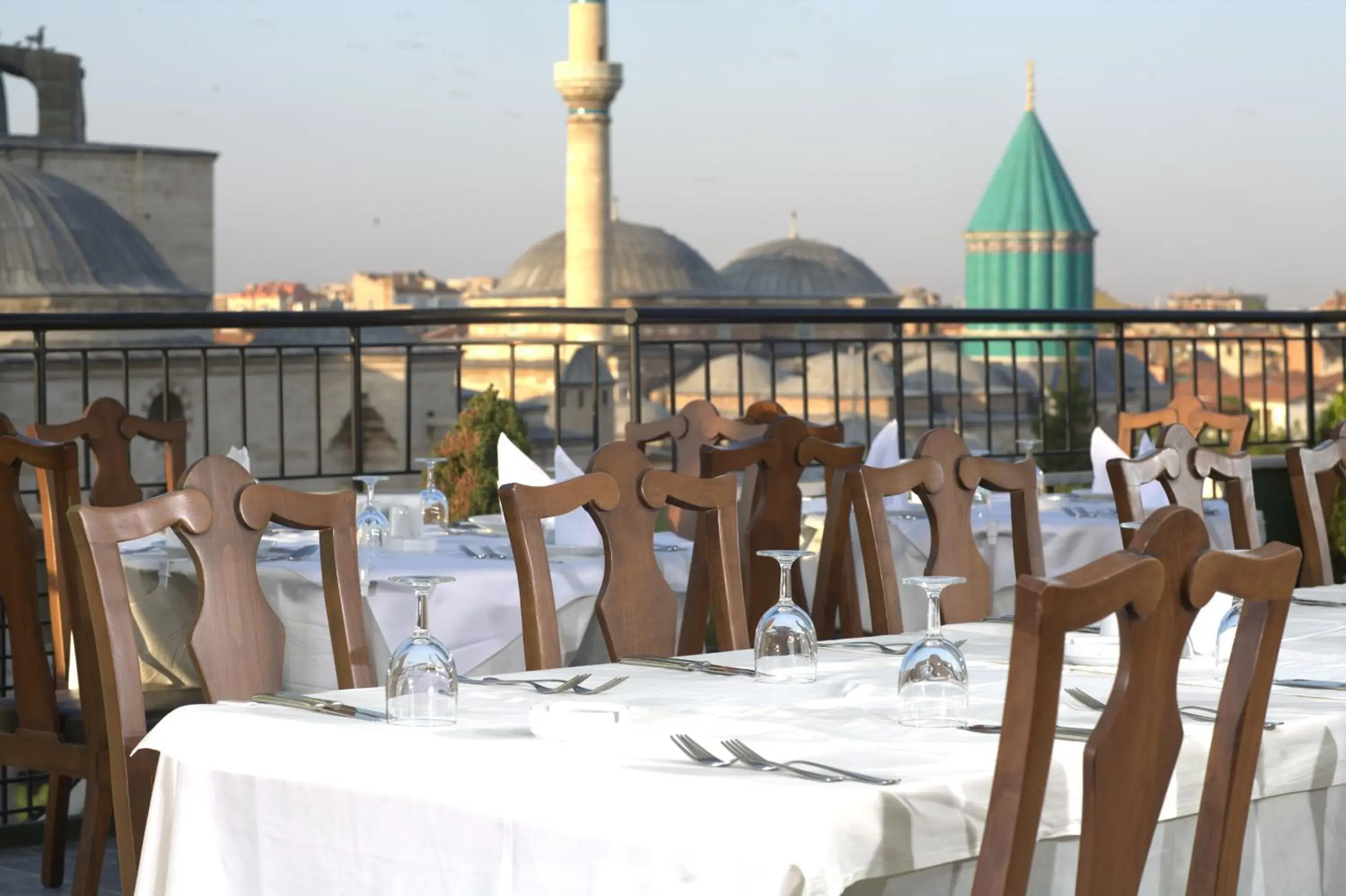 Restaurant/places to eat in Balikcilar Hotel